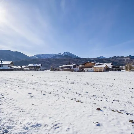 Chiemgau Idyll Apartamento *