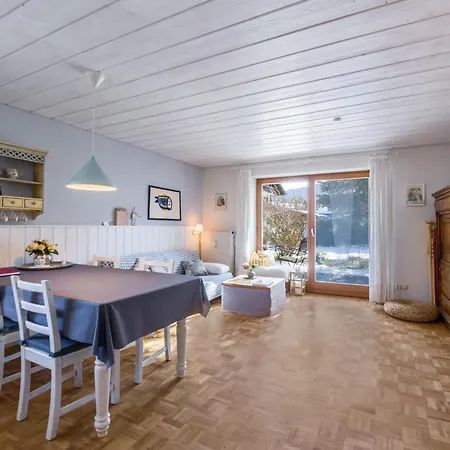 Chiemgau Idyll Apartamento *